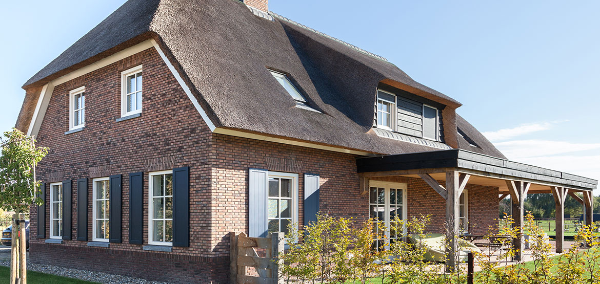 Ramen die passen bij de architectuur van uw huis